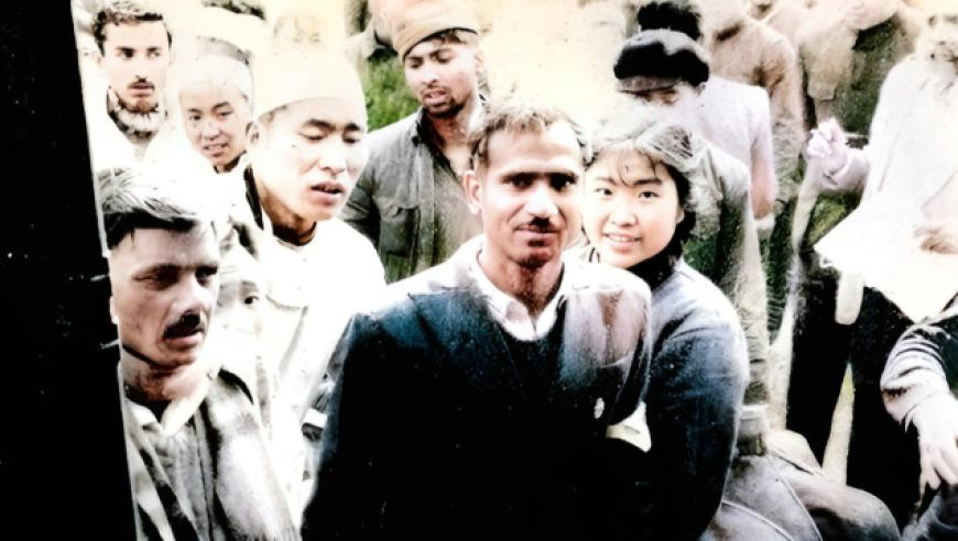 2025新澳免费资料澳门钱庄,女童过安检兜里一堆违禁品,多元化方案执行策略_AR版V1.42