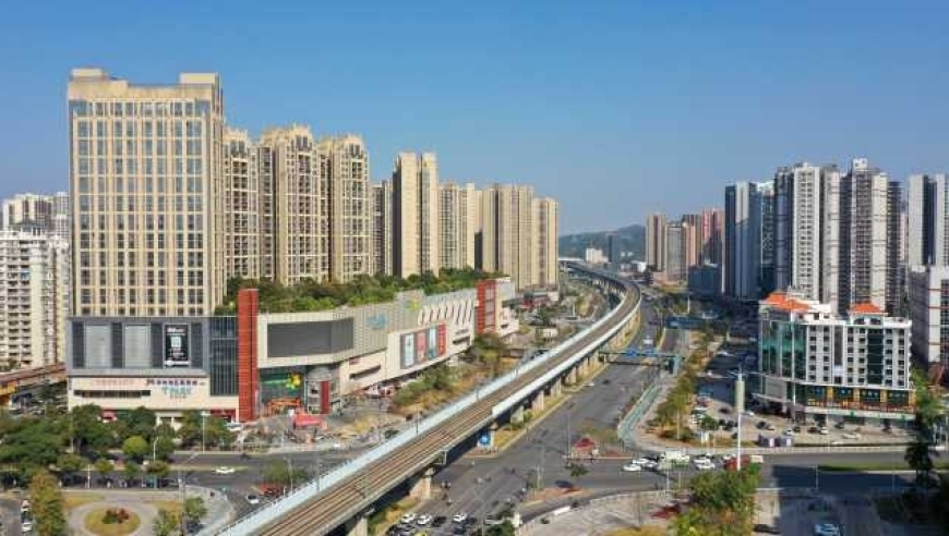 两人城区道路斗气别车均被罚,香港管家婆资料正版公开162期,国产化作答解释落实_AndroidV10.50